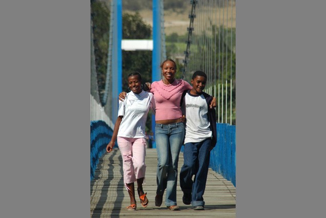 Kids on Bridge